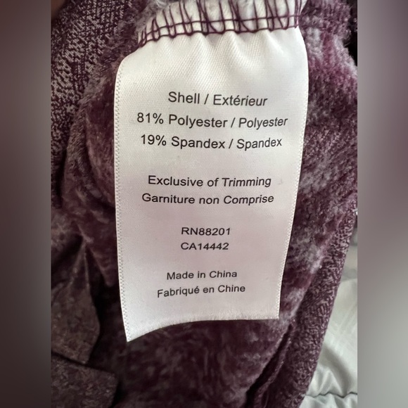 Mondetta Purple Sweater Size Medium - Picture 5 of 6
